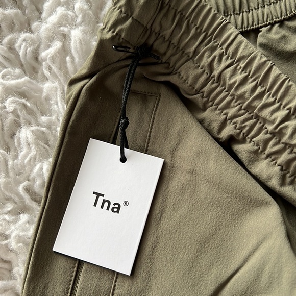 Aritzia Tribeca pants - Picture 5 of 5